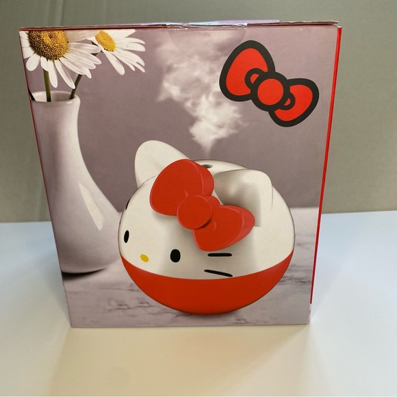 Hello Kitty Tabletop Humidifier - Picture 4 of 4